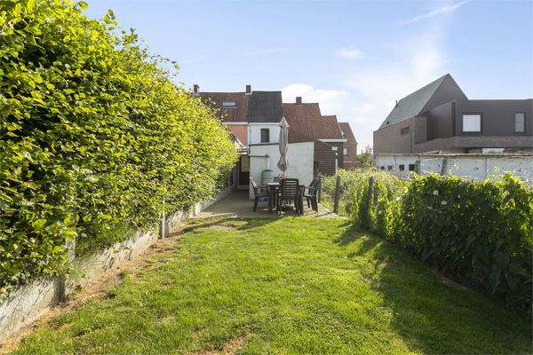 Huis
                                te koop
                                in Ruddervoorde