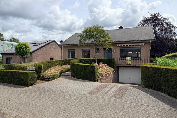 Huis te koop / Blanden