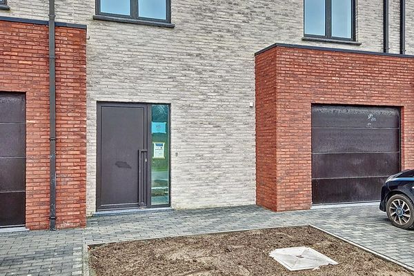 Huis
                                verhuurd
                                in Maldegem