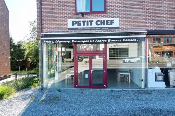Commercial
                                a louer
                                in Perwez