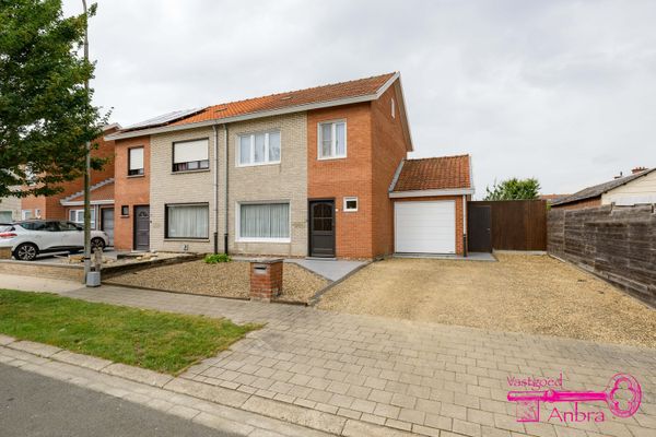 Huis
                                te koop
                                in Ingelmunster