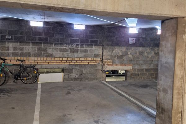 Garage staanplaats
                            verhuurd in Nieuwpoort
