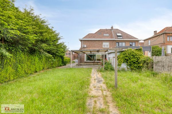 Estate main image