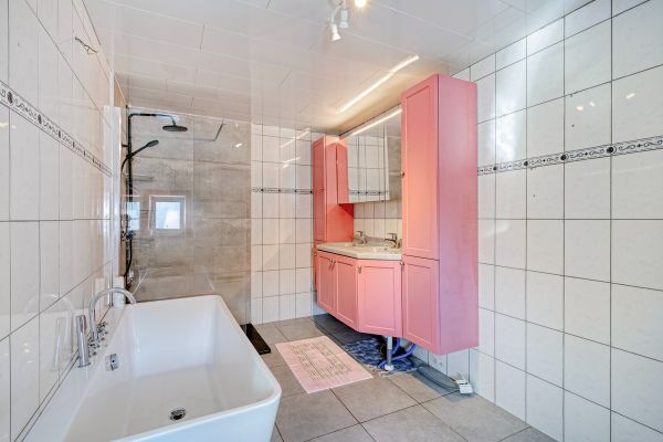 Huis te koop / Outer