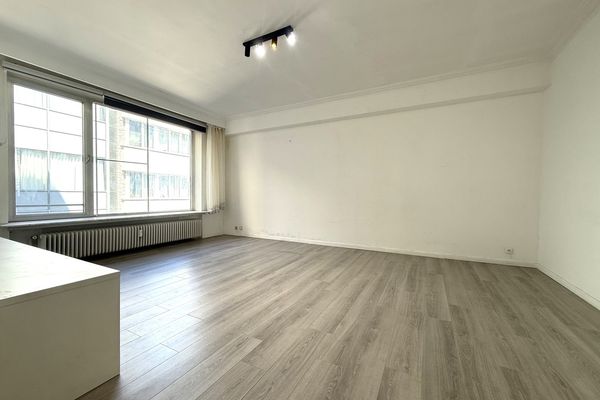 Estate main image
