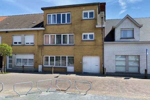 Appartement
                            te koop in Sint-Eloois-Vijve