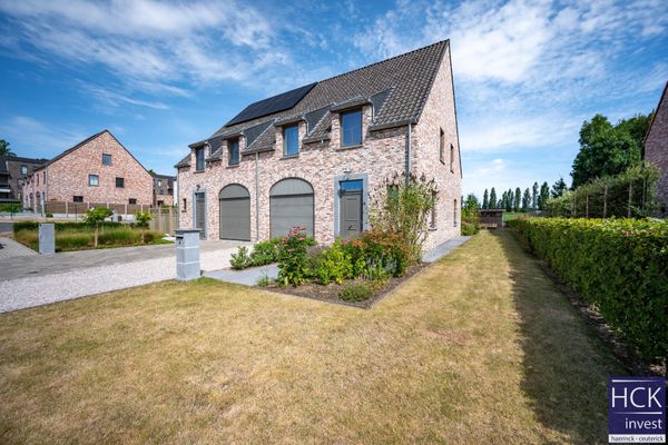 Huis
                                verhuurd in Kruishoutem