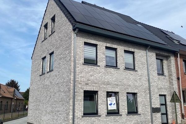 Appartement
                            te huur in Moerzeke