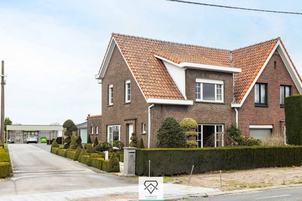 estate img