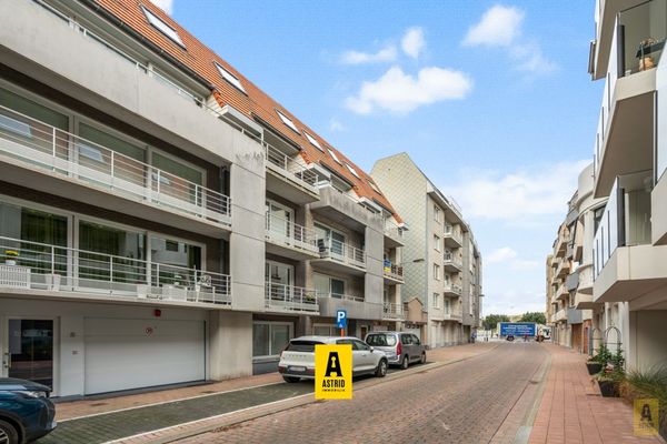 Garage
                            te huur in Bredene