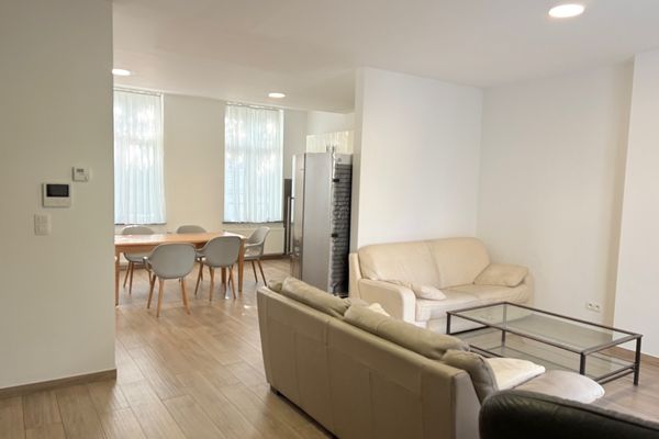 Estate main image