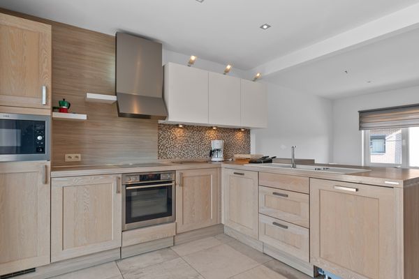 Commercieel te koop / Maasmechelen