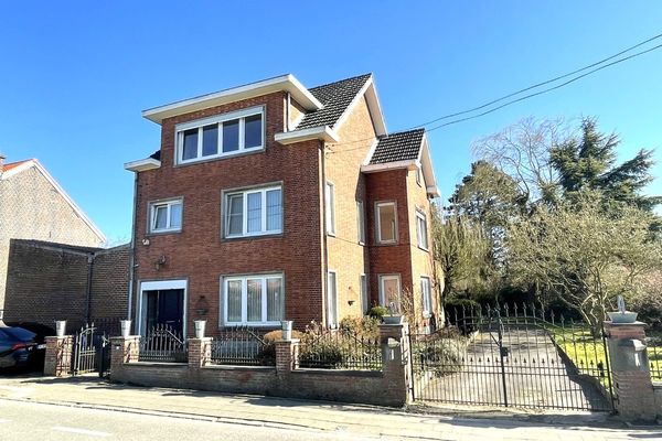 Huis te koop / Opvelp