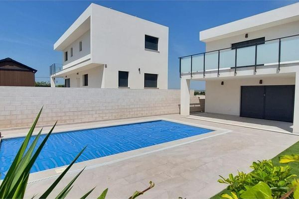 House
                                for sale
                                in Gran Alacant