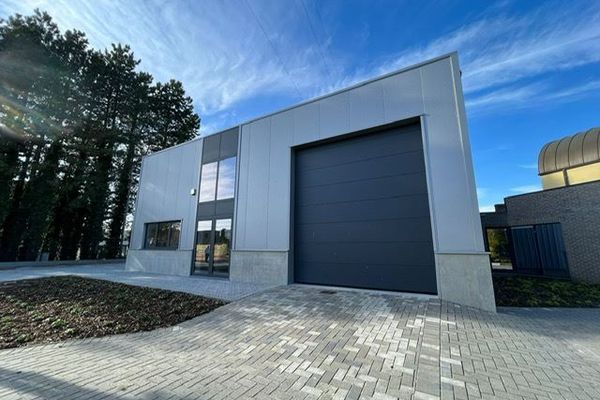 Commercieel verhuurd / Paal