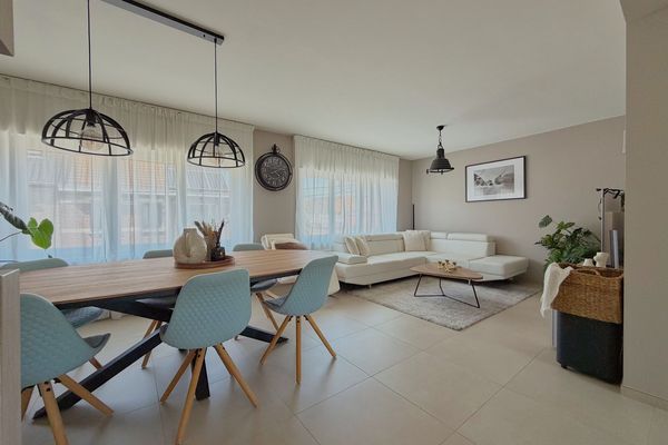 Huis
                                te koop
                                in Torhout