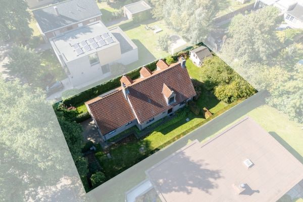 Villa
                            te koop in Mariakerke
