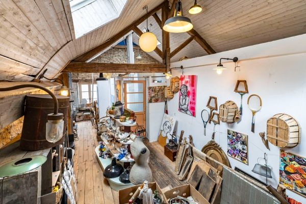 Commercieel te koop / Champlitte