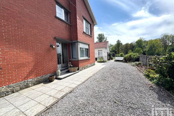 Huis te koop / 's Herenelderen