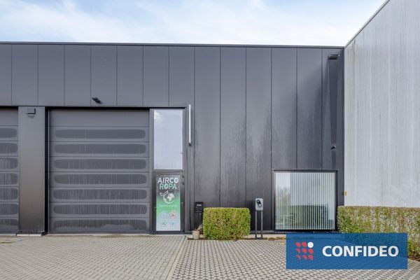 Entrepôt avec bureau
                                vendu in Tongeren-Borgloon