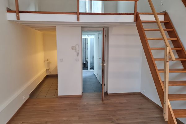 Duplex
                            te huur in Antwerpen