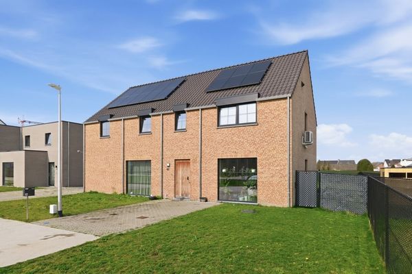 Huis
                            te koop in Bilzen-Hoeselt