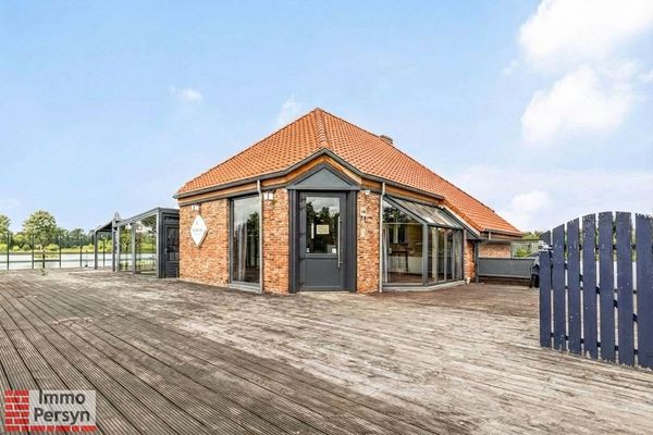 Commercieel te koop / Messelbroek