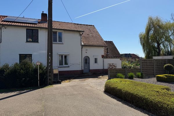 Estate main image