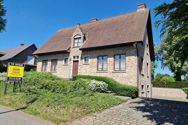 Estate main image