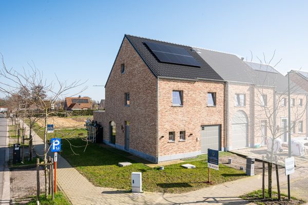 Huis
                                te koop
                                in Kaprijke