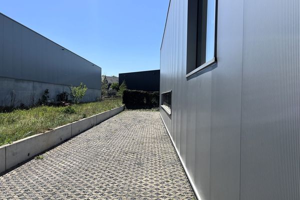 Industrieel te huur / Assent