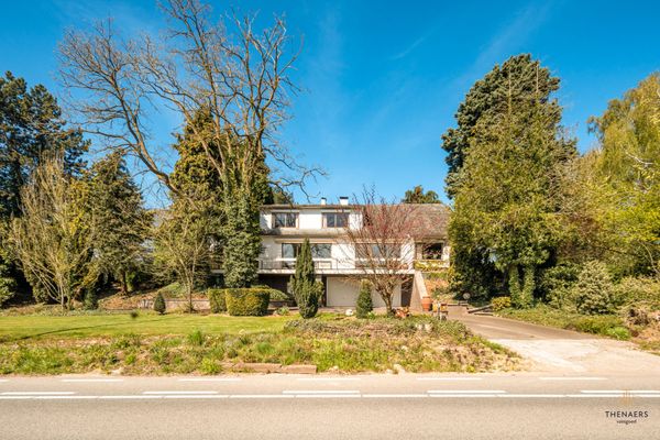 Villa
                                te koop in Sint-Truiden