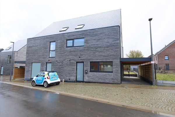 Nieuwbouw woning
                            te huur in Meerbeek