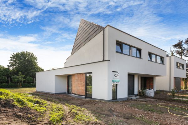 estate img