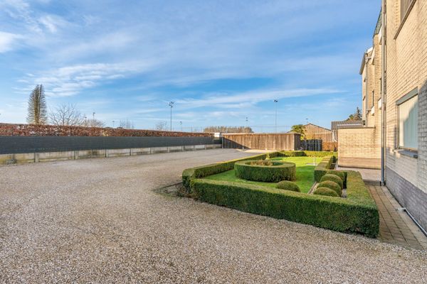 Dekkenstraat 102, B101, Sint-Truiden, parking achteraan
