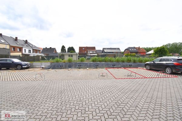 Estate main image
