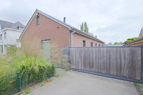 Huis
                                verhuurd
                                in Merelbeke-Melle