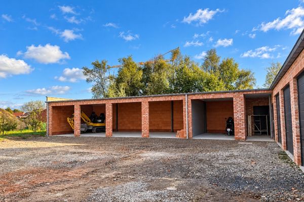 Garage
                                te huur in Houthulst