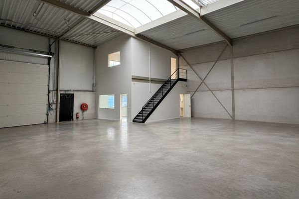 Estate main image