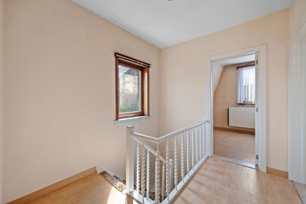 Huis te koop / Lint