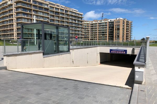 Garage
                                verhuurd in Nieuwpoort