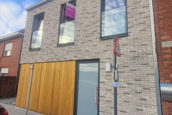 Appartement
                                te huur
                                in Aarsele