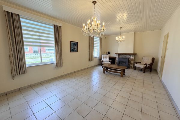Huis te koop / Kermt