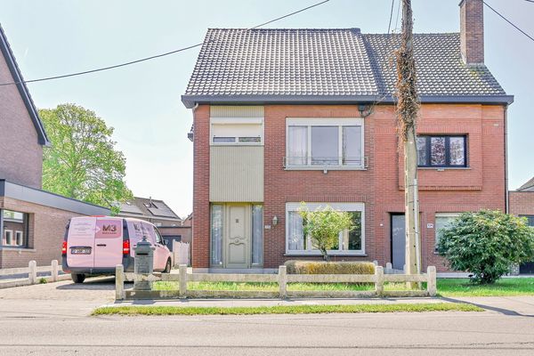 Huis
                                te koop
                                in Bornem