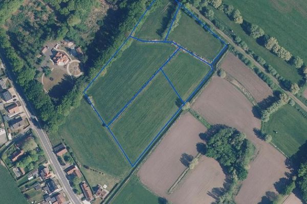 Terrain
                                a vendre
                                in Lovendegem