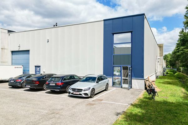 Industrieel te koop / Genk
