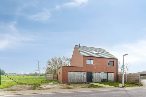 Huis
                                verkocht
                                in Kortemark