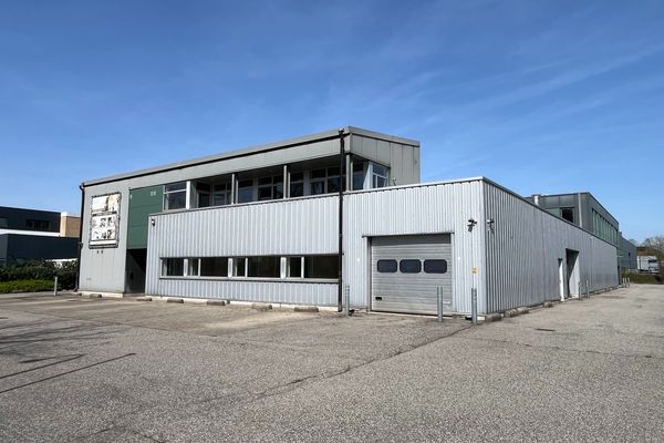 Semi industrieel in Genk