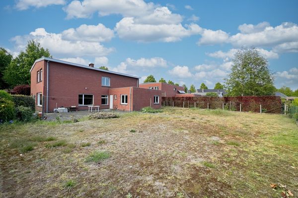 Huis
                                te koop
                                in Torhout