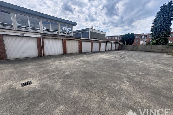 Garage
                                te koop
                                in Wilrijk